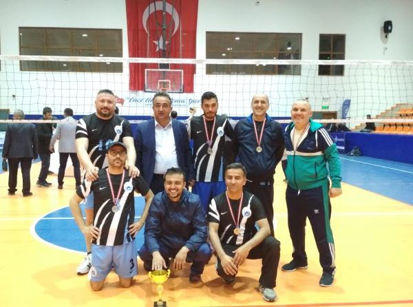 KURUMLAR ARASI VOLEYBOLDA ÇORUM İKİNCİSİYİZ