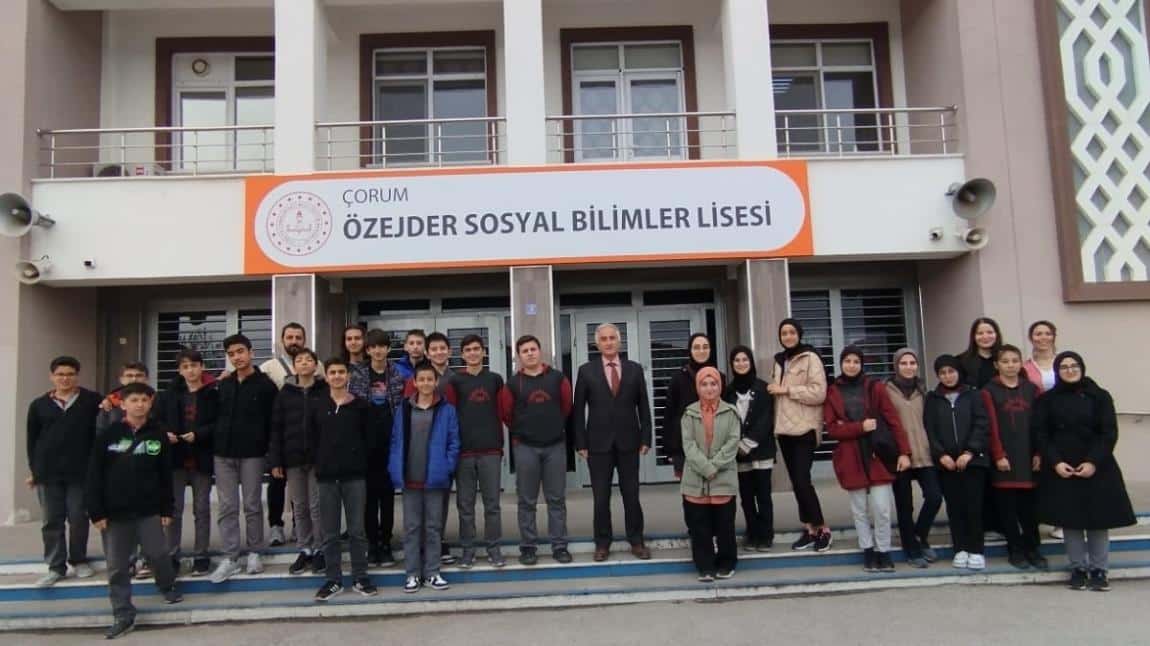 8. SINIFLARIMIZ SINAVLA ALAN LİSELERİ GEZDİLER