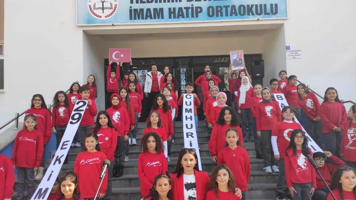 29 EKİM CUMHURİYET BAYRAMI COŞKUYLA KUTLANDI